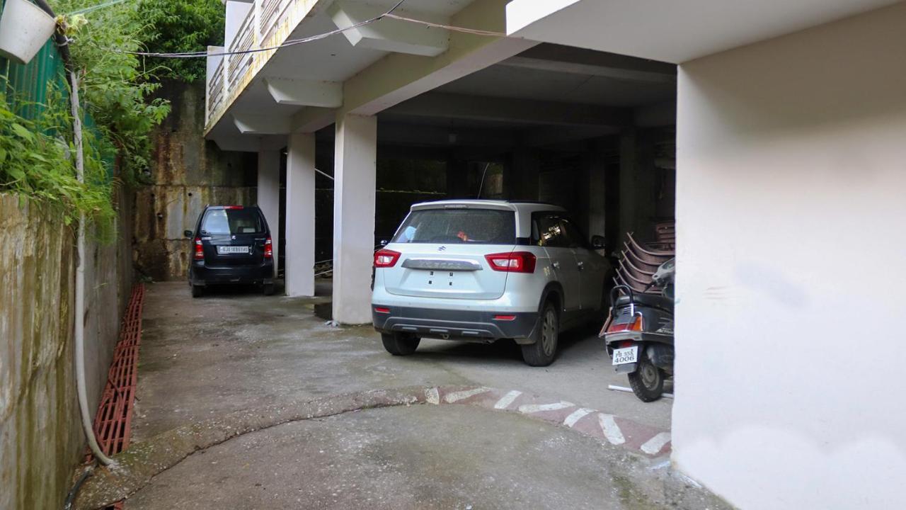 Ak Continental - Mcleodganj Hotell Dharamshala Eksteriør bilde