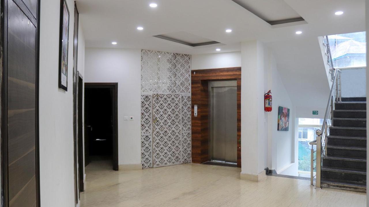 Ak Continental - Mcleodganj Hotell Dharamshala Eksteriør bilde