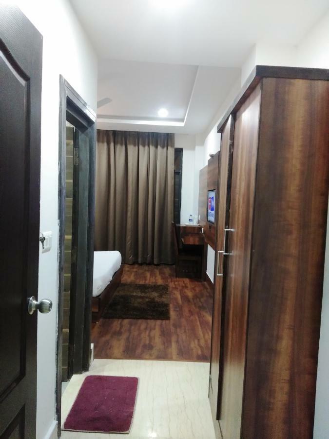 Ak Continental - Mcleodganj Hotell Dharamshala Eksteriør bilde