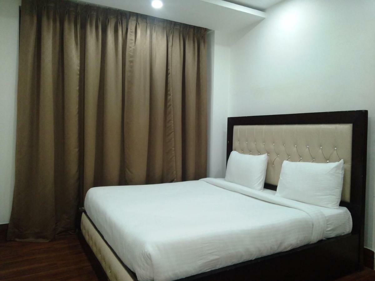 Ak Continental - Mcleodganj Hotell Dharamshala Eksteriør bilde