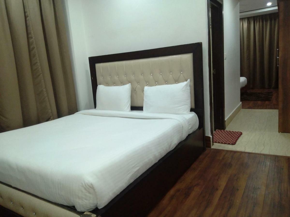 Ak Continental - Mcleodganj Hotell Dharamshala Eksteriør bilde