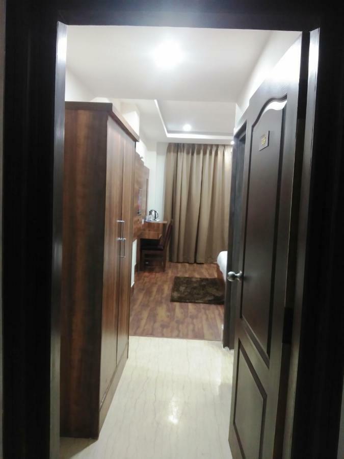 Ak Continental - Mcleodganj Hotell Dharamshala Eksteriør bilde