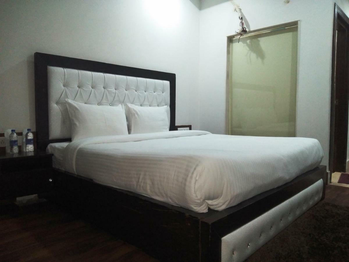 Ak Continental - Mcleodganj Hotell Dharamshala Eksteriør bilde